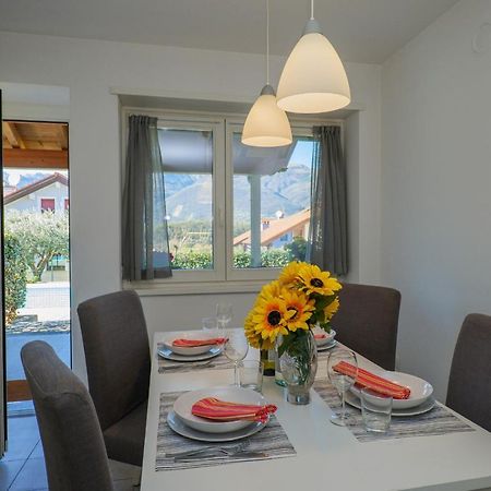 Residence Girasole Casa Rossa A Colico Extérieur photo