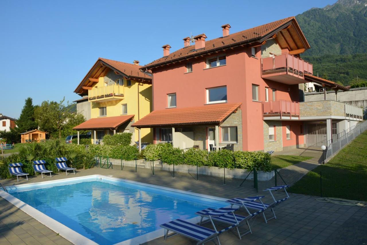 Residence Girasole Casa Rossa A Colico Extérieur photo