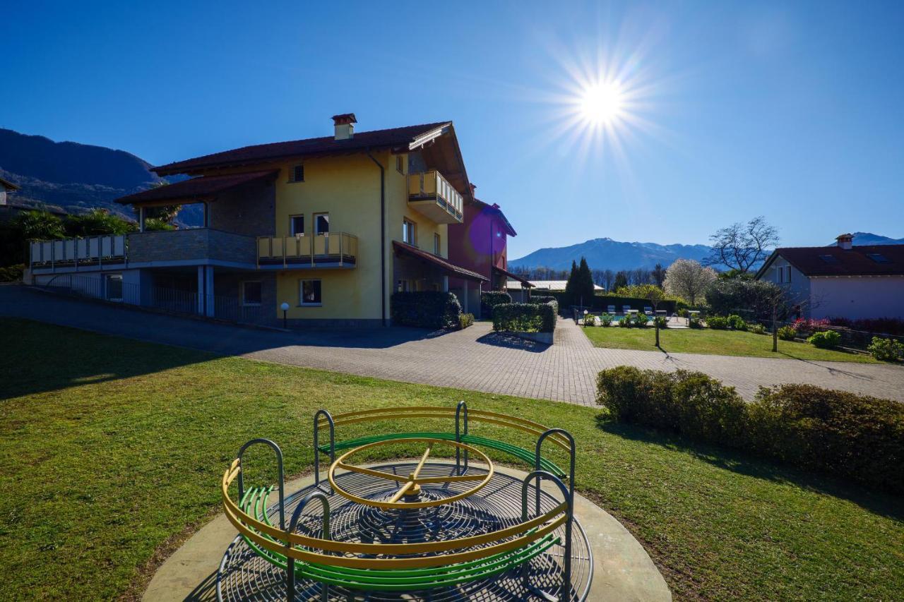 Residence Girasole Casa Rossa A Colico Extérieur photo
